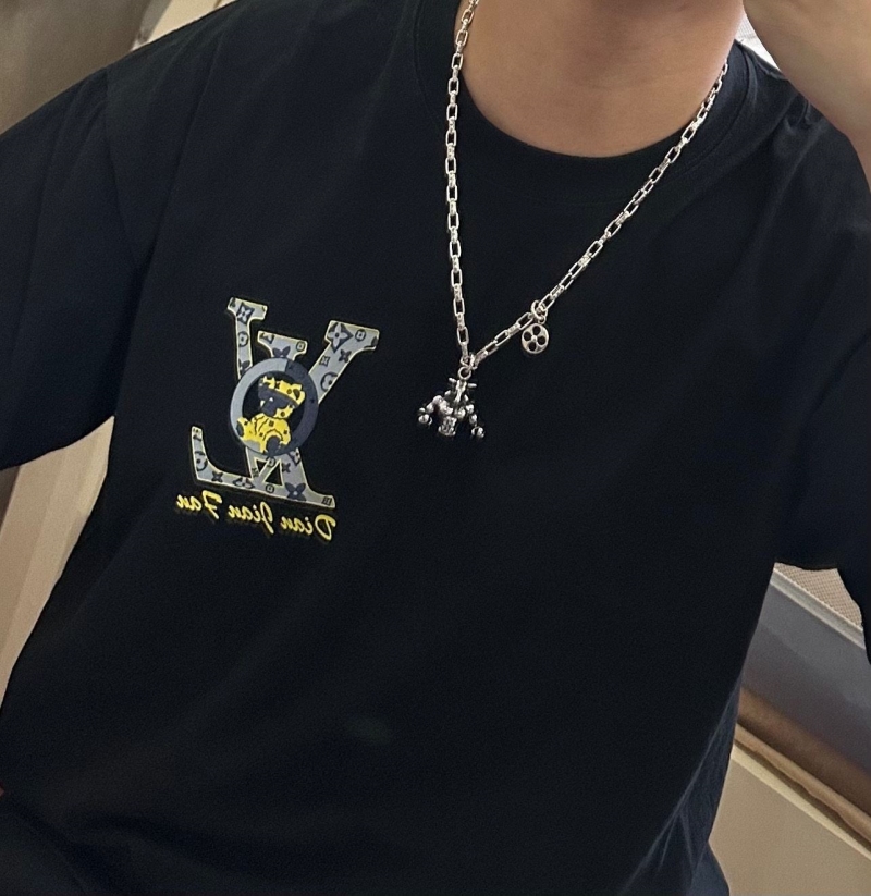 LV Necklaces